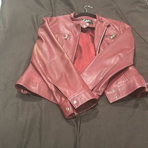 Short genuine leather jacket